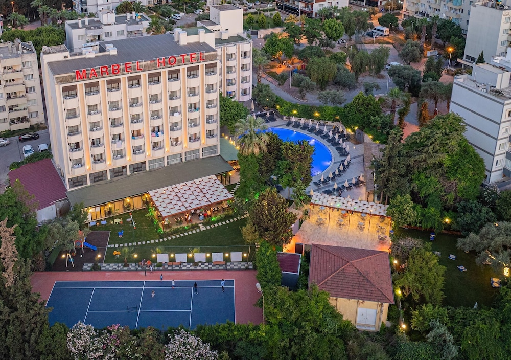 Marbel Hotel 7/60