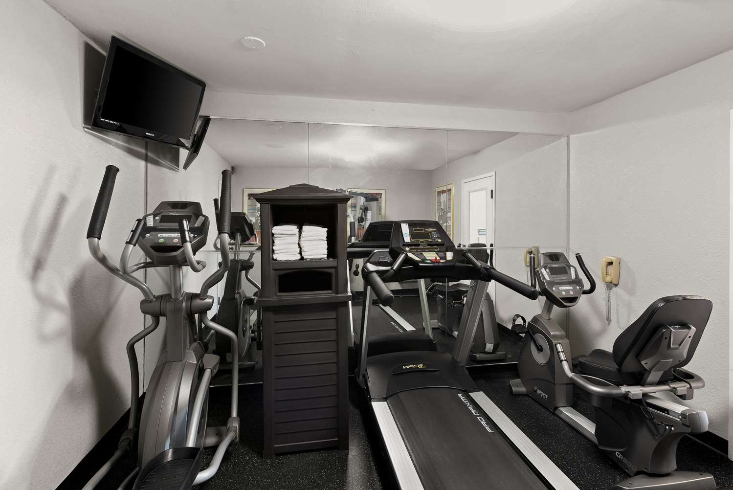 Best Western Executive Inn Grove City 12/28