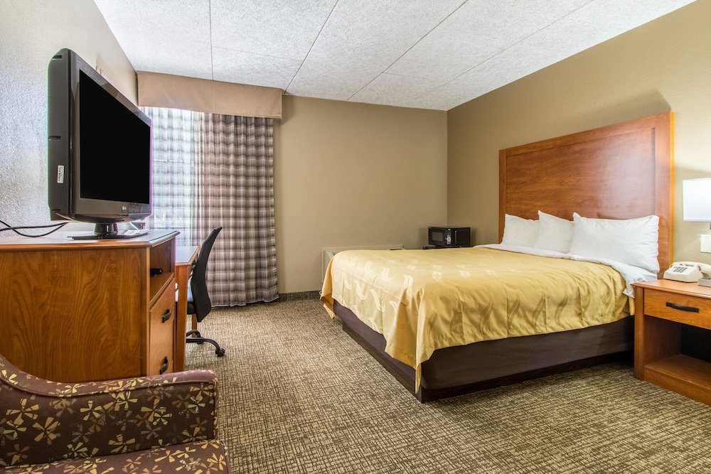 OYO Greenridge Hotel 9/30
