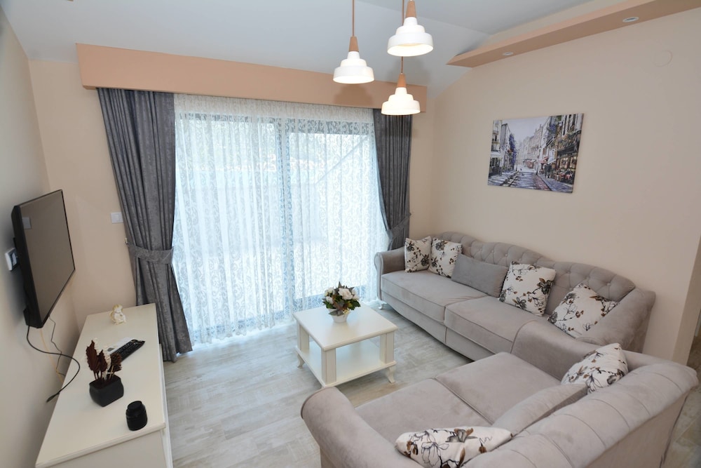 Apartments Dobrotski Dvori 31/64