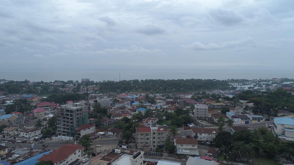 Swiss Spirit Hotel And Suites Freetown 46/47