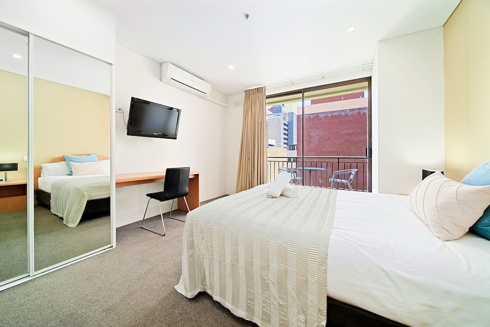 All Suites Perth 30/94