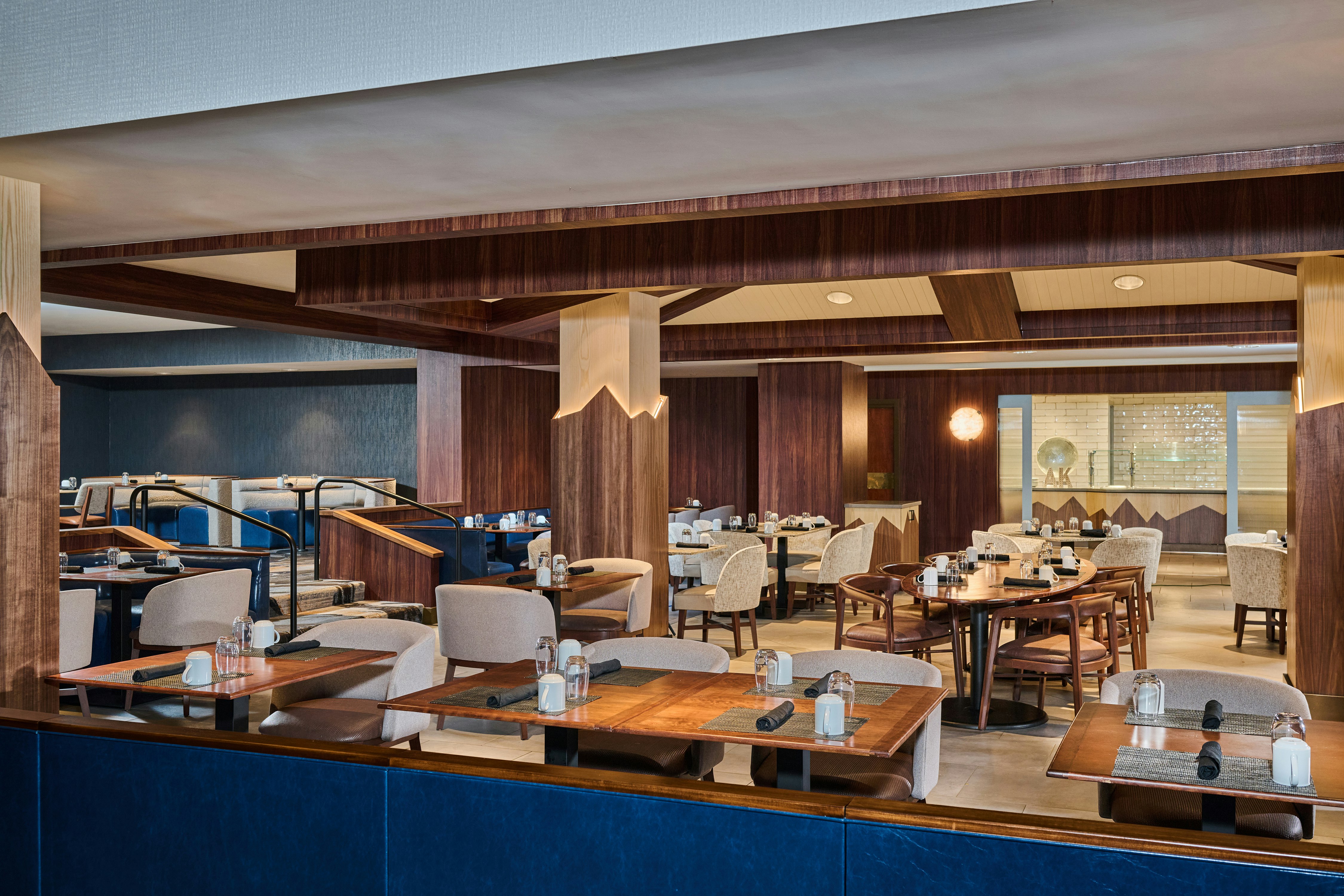 Hilton Anchorage 58/64