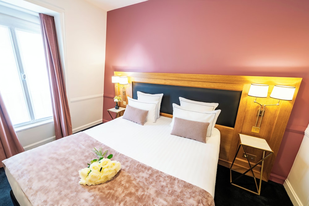 Hotel Le Cercle Tour Eiffel 21/50
