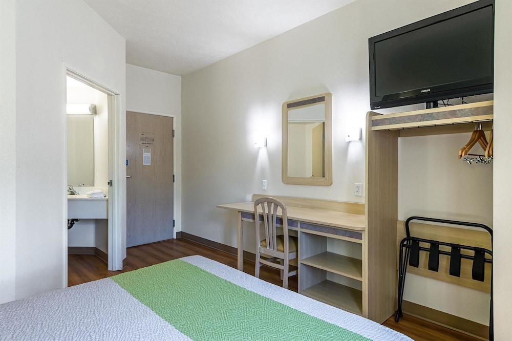 Motel6 Cedar City, UT 23/43