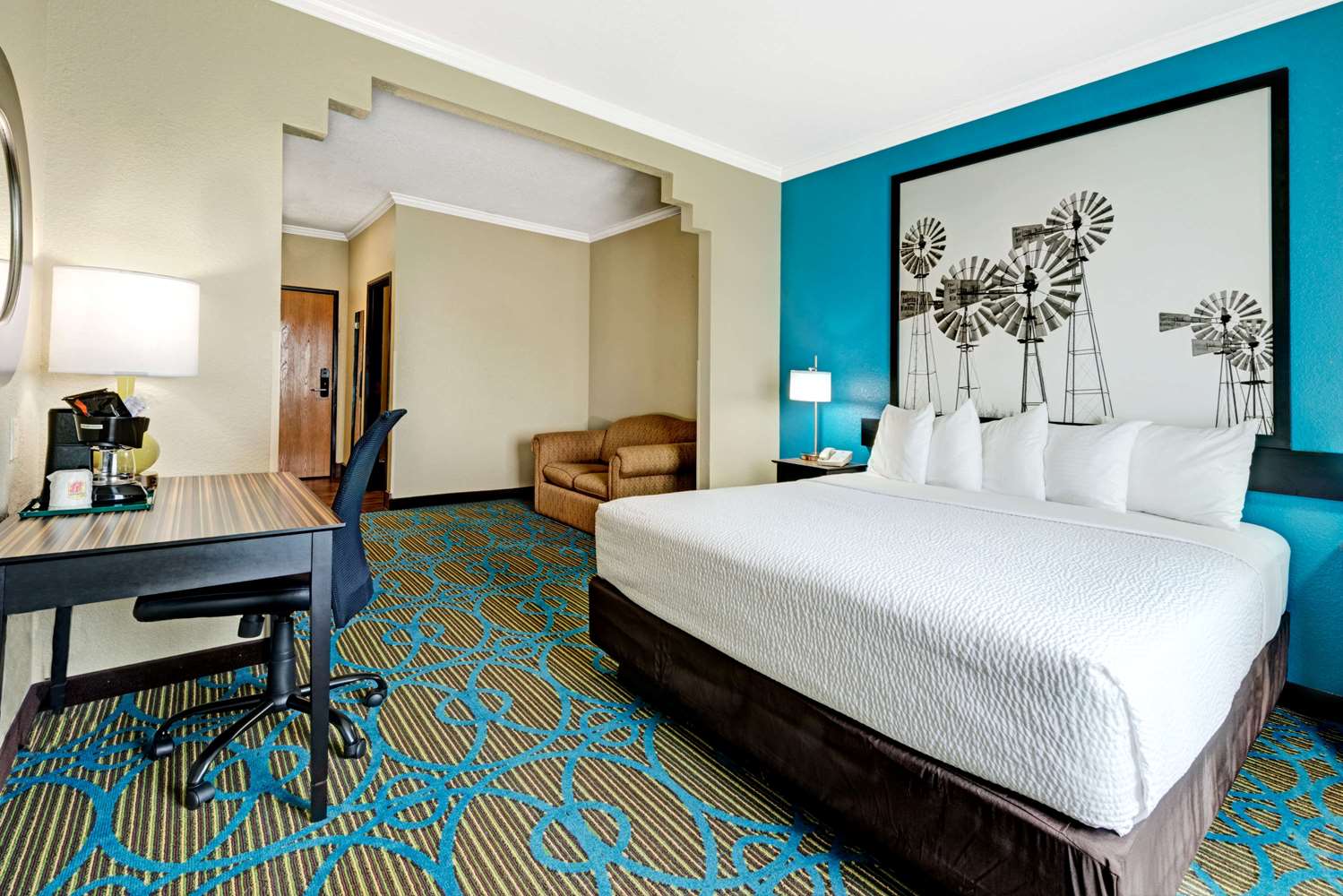 Super 8 By Wyndham San Antonio/Alamodome Area 15/38