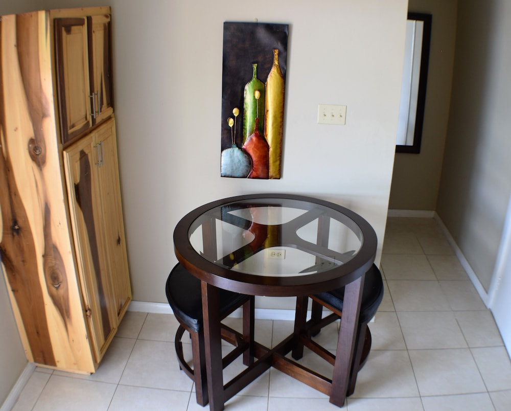Lilford Mews Suites 5/21