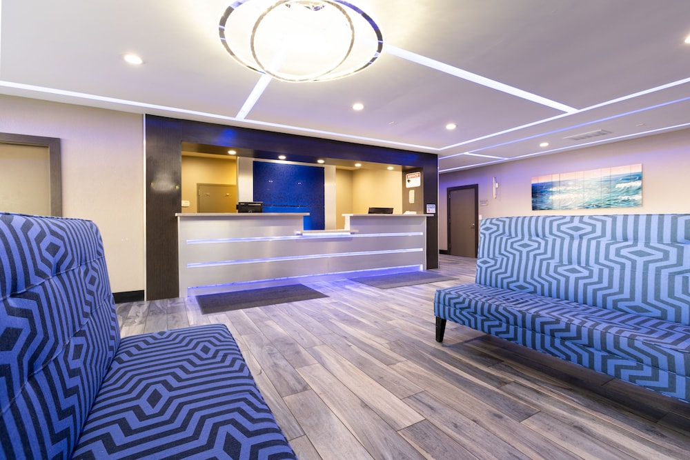 Surestay Plus Hotel By Best Western Point Richmond 24/37