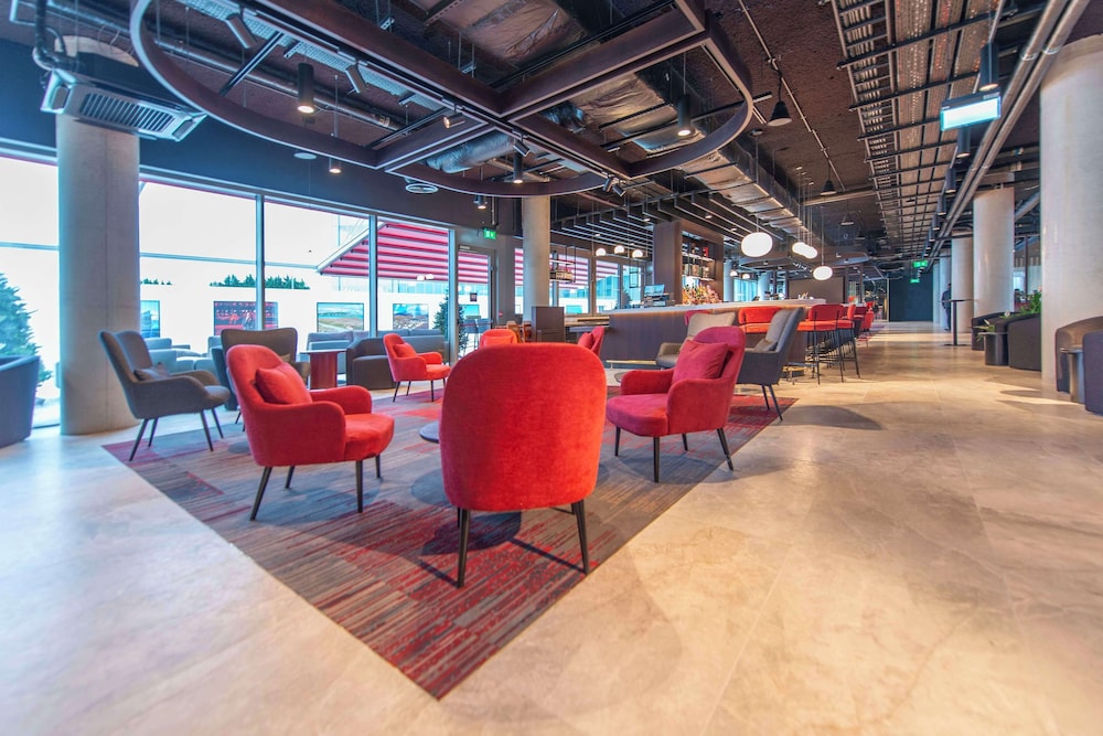 Radisson RED Galway 44/49