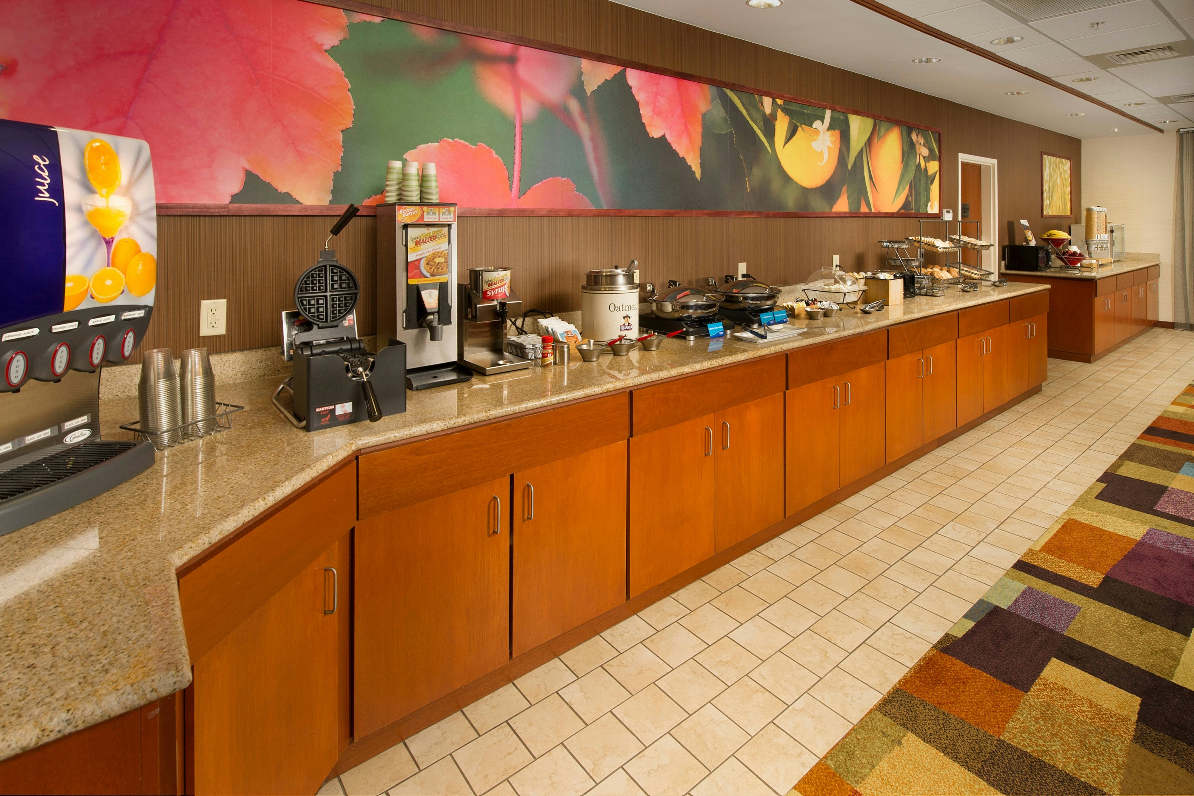 Fairfield Inn & Suites By Marriott Marshall 2/14
