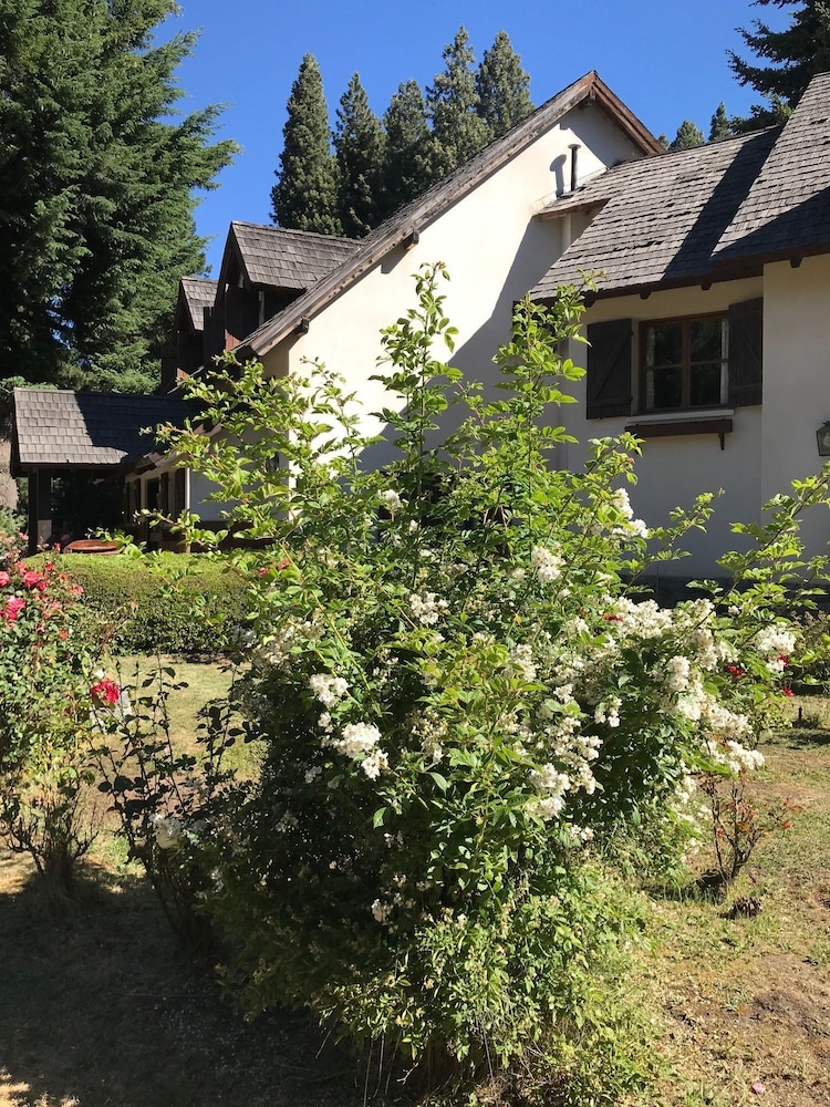 Posada del Angel 59/67