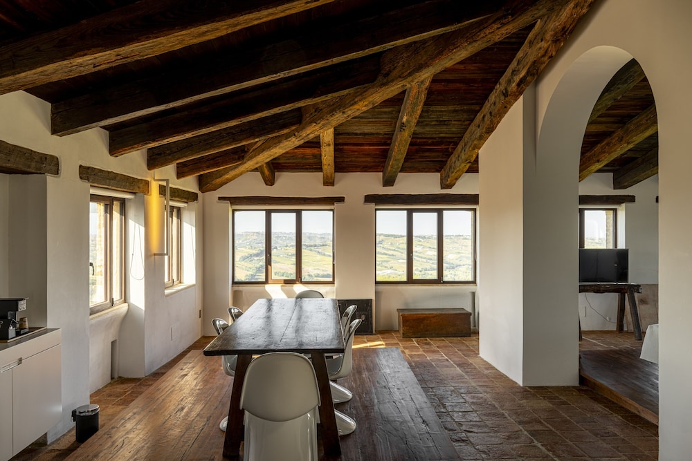 CASTELLO DI SEMIVICOLI 12/44