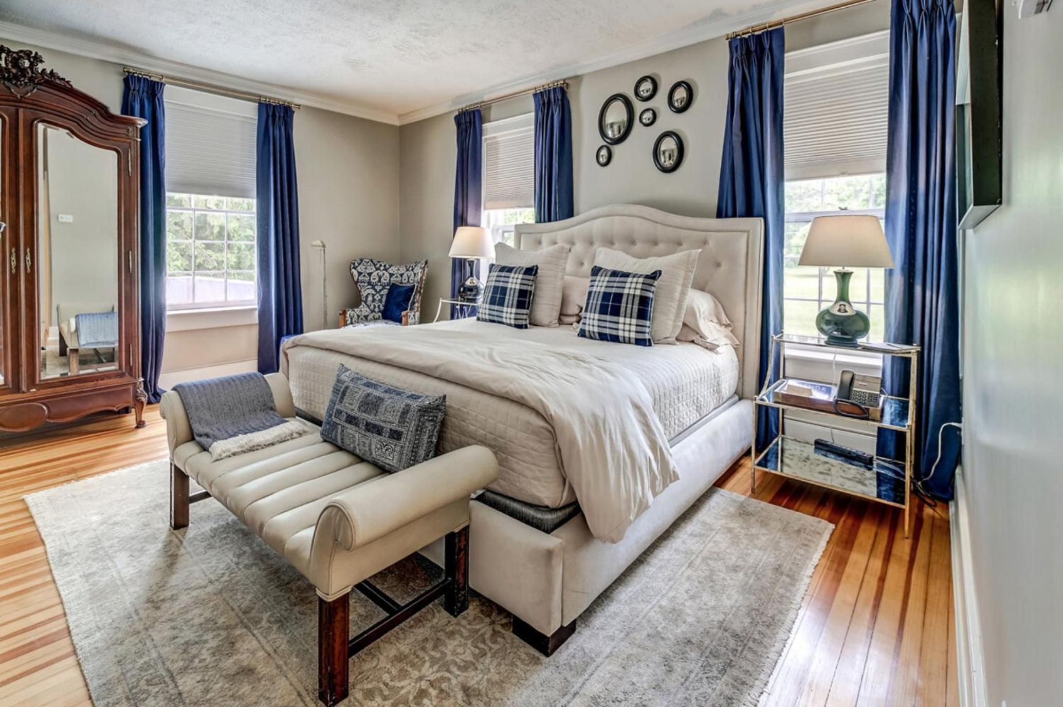 Stagecoach Inn 11/50