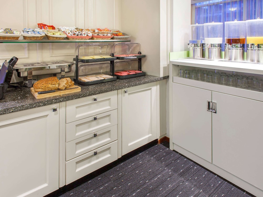 Ibis Styles Amsterdam City 9/66