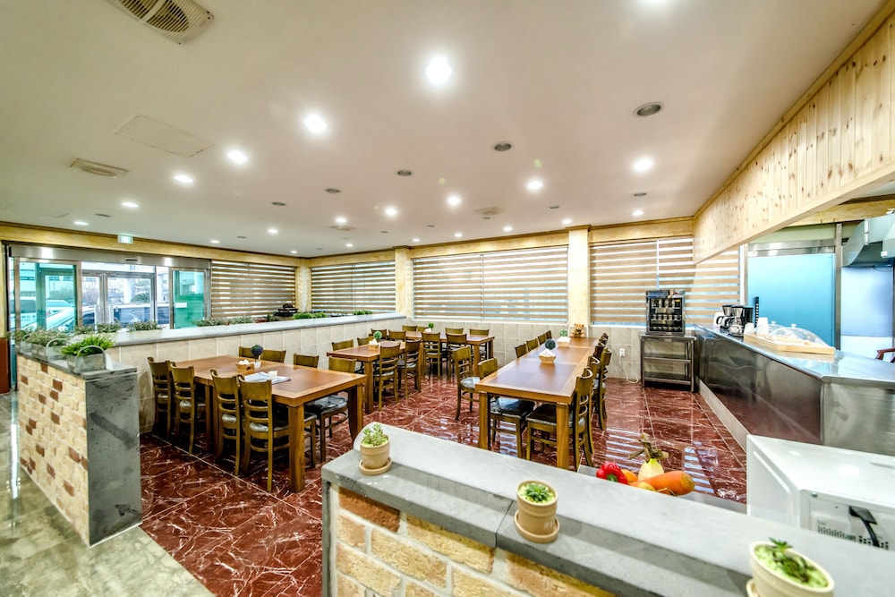 Beach Story Hotel 41/48