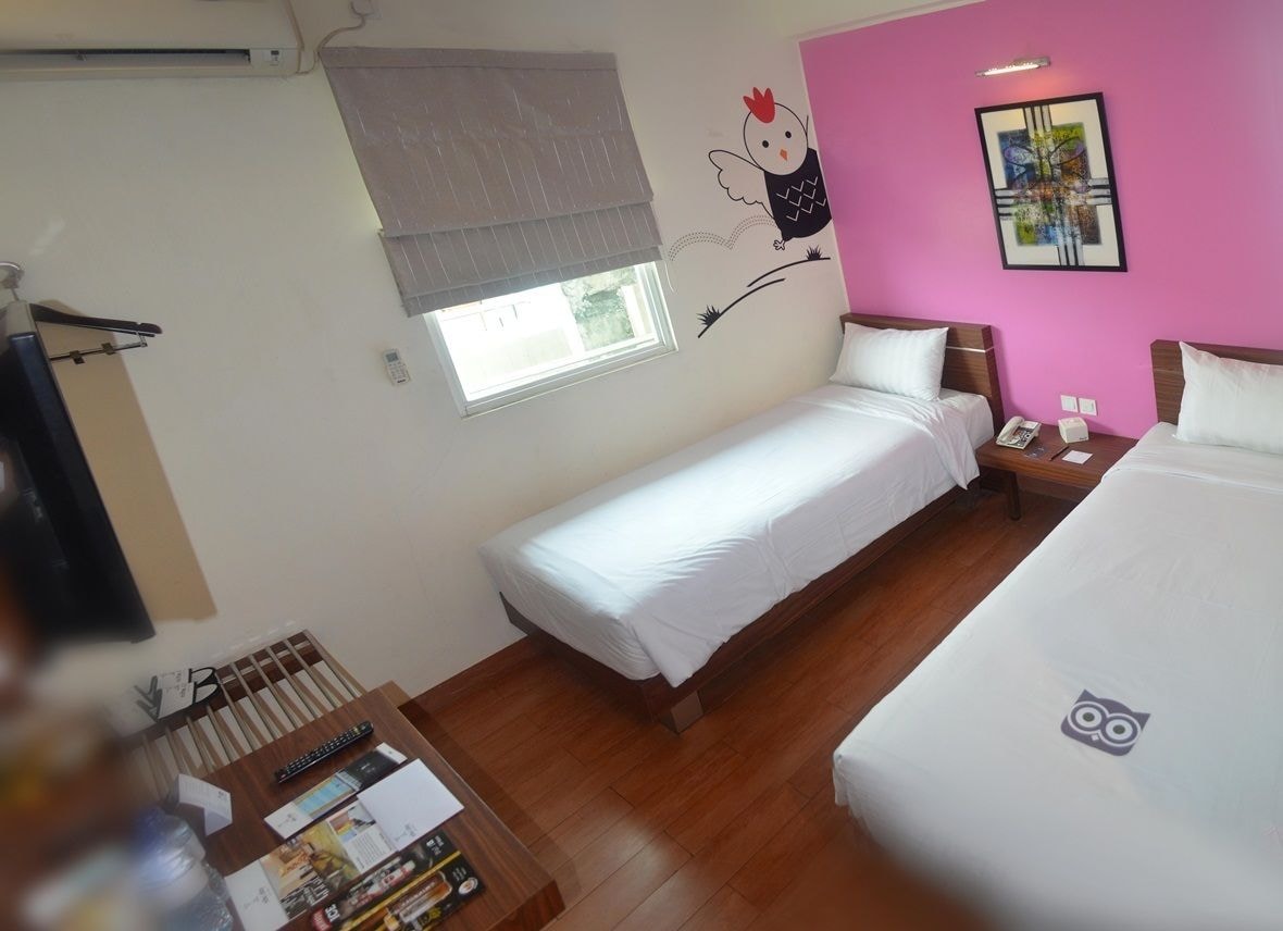 غرفة سوبيريور بسريرين منفصلين، World Hotel Jakarta - Bandengan 2/5