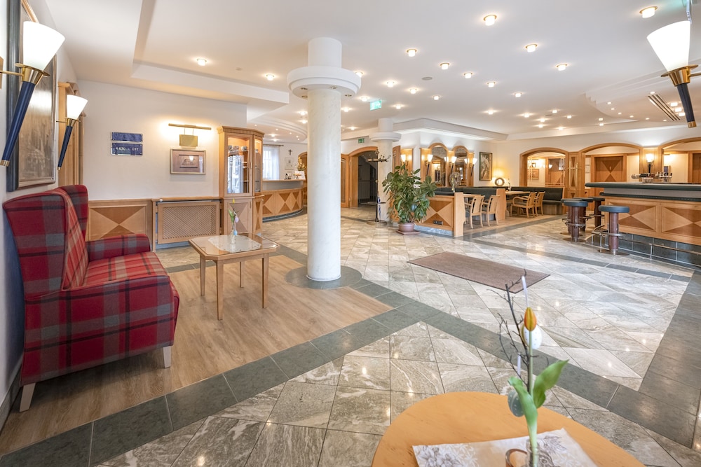 Hotel Neuwirt 6/44