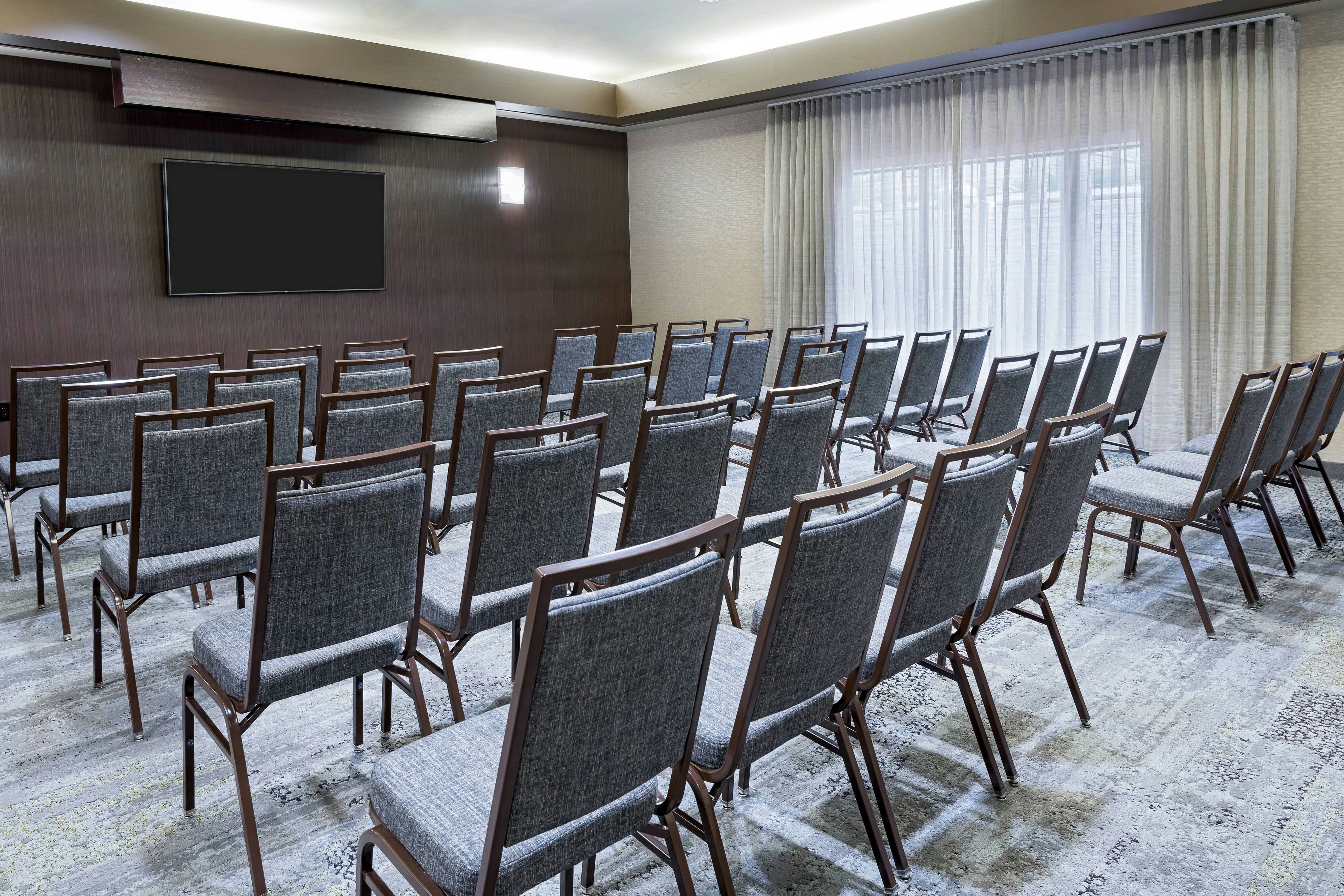 Courtyard by Marriott Tampa Downtown 11/19