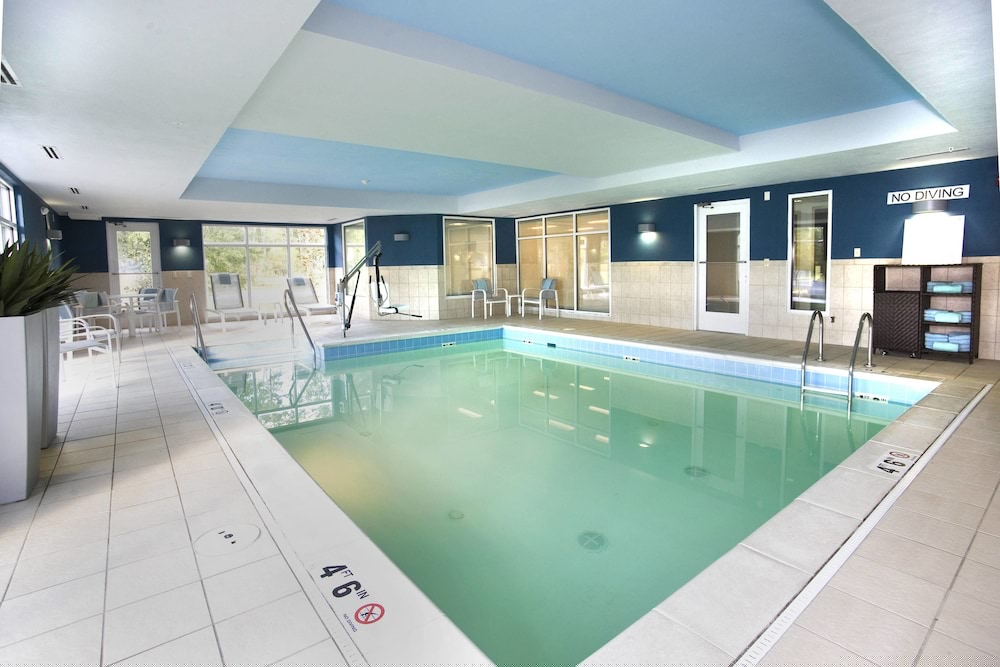 Fairfield Inn Suites By Marriott Chesapeake Suffolk 6/52