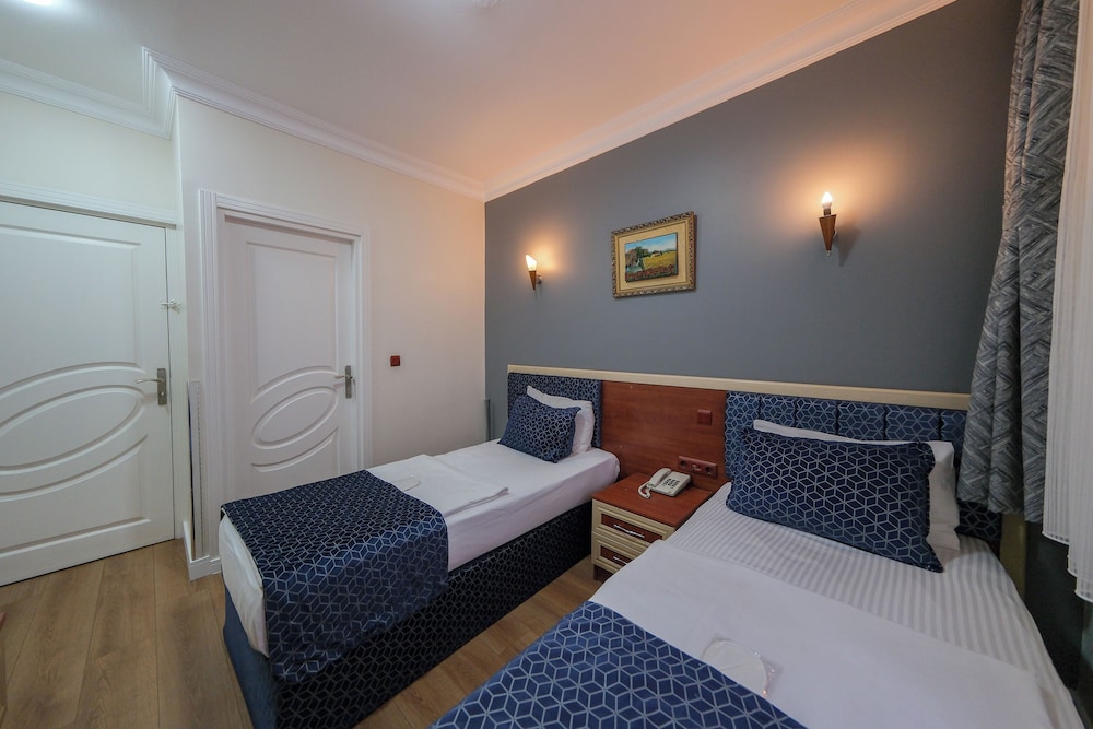 Superior, Twin Beds, Grand Hotel Palmiye 4/10