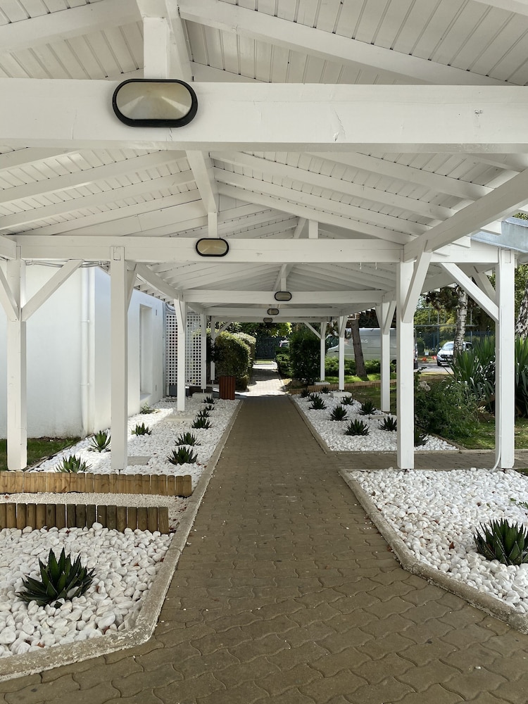 surroundings