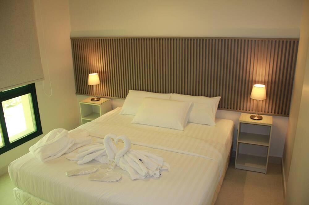Room at Times Square Suite, KUWAIT