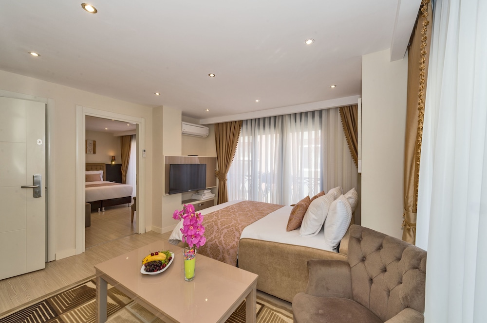 Gen Suites 26/50