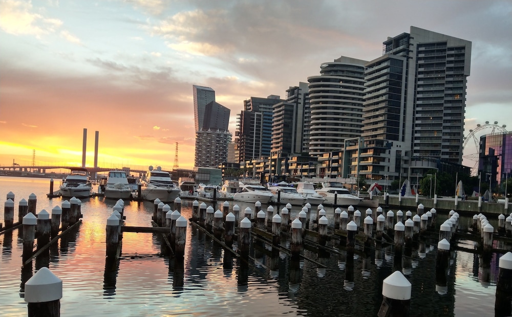 Harbour Escape Apartments 38/49