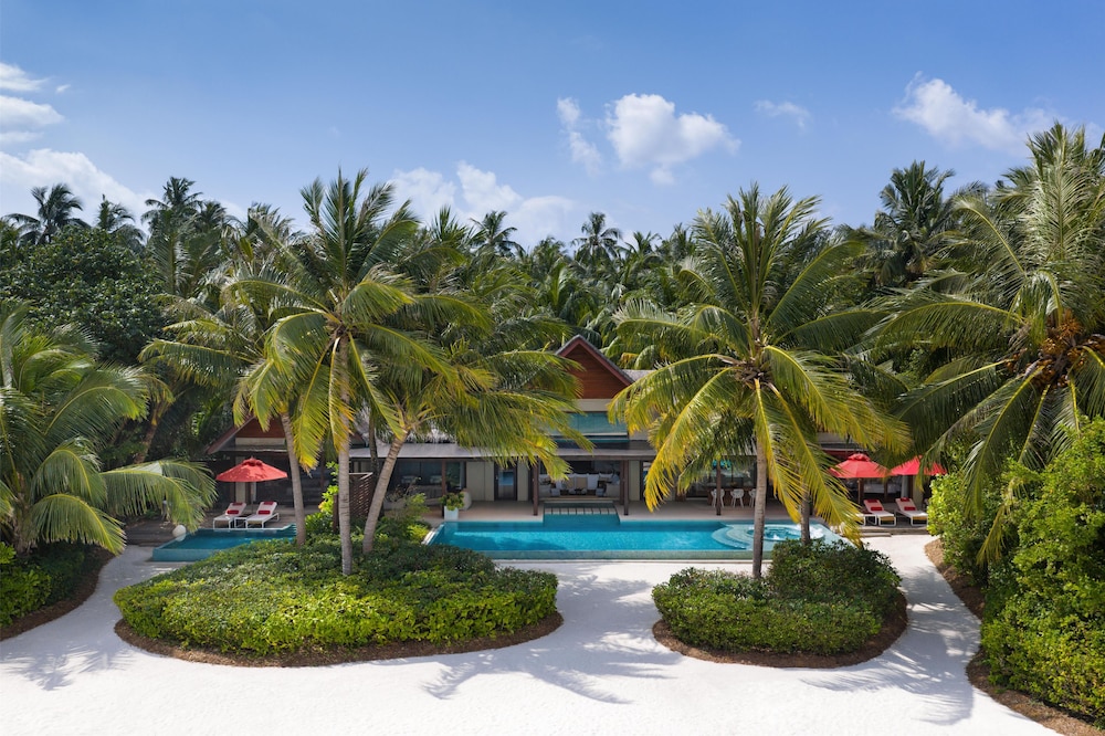 Niyama Private Islands Maldives 40/50