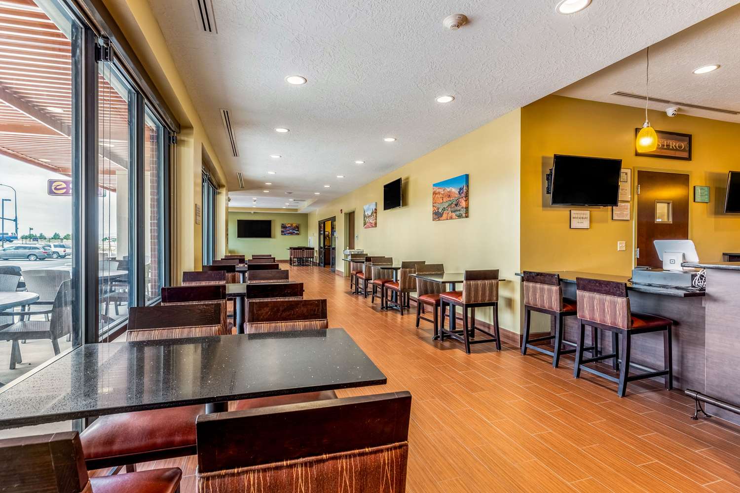 Sleep Inn & Suites Hurricane Zion Park Area 30/42