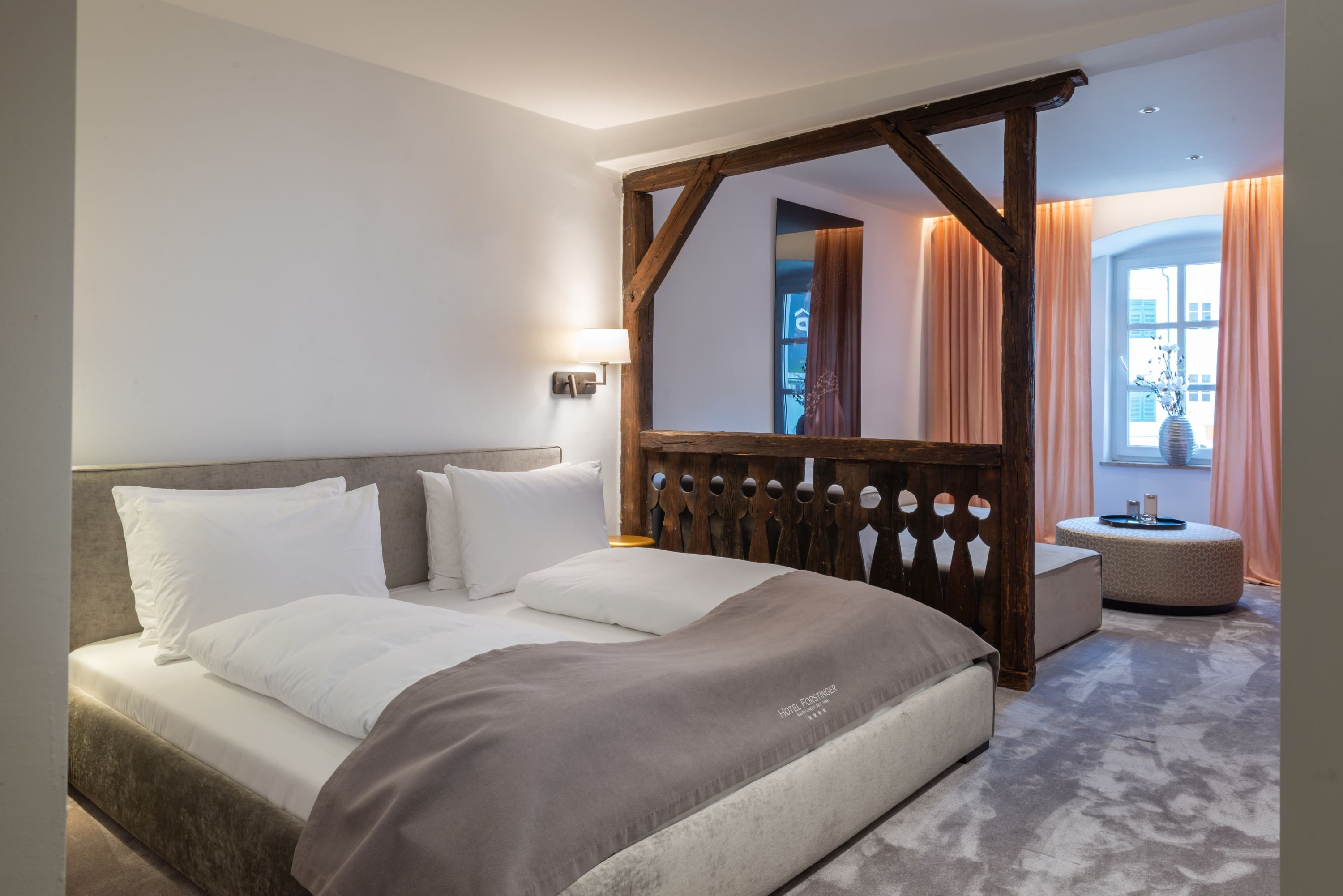 FORSTINGER HOTEL 17/50