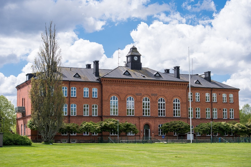 Hotell Hehrne 4/50