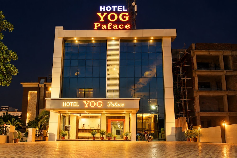 Hotel Yog Palace 1/50