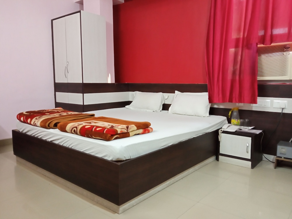 Hotel Viraat Inn 14/50