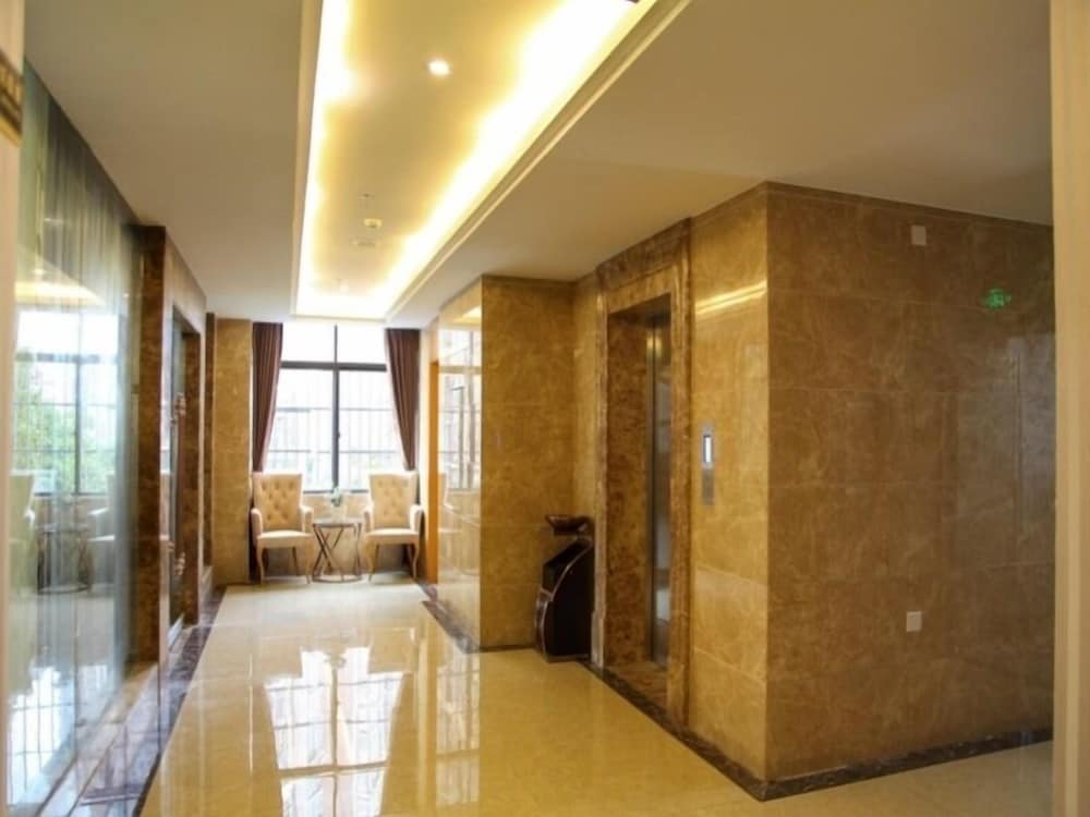 Greentree Inn Zhuhai Mingzhu Station Express Hotel 21/27