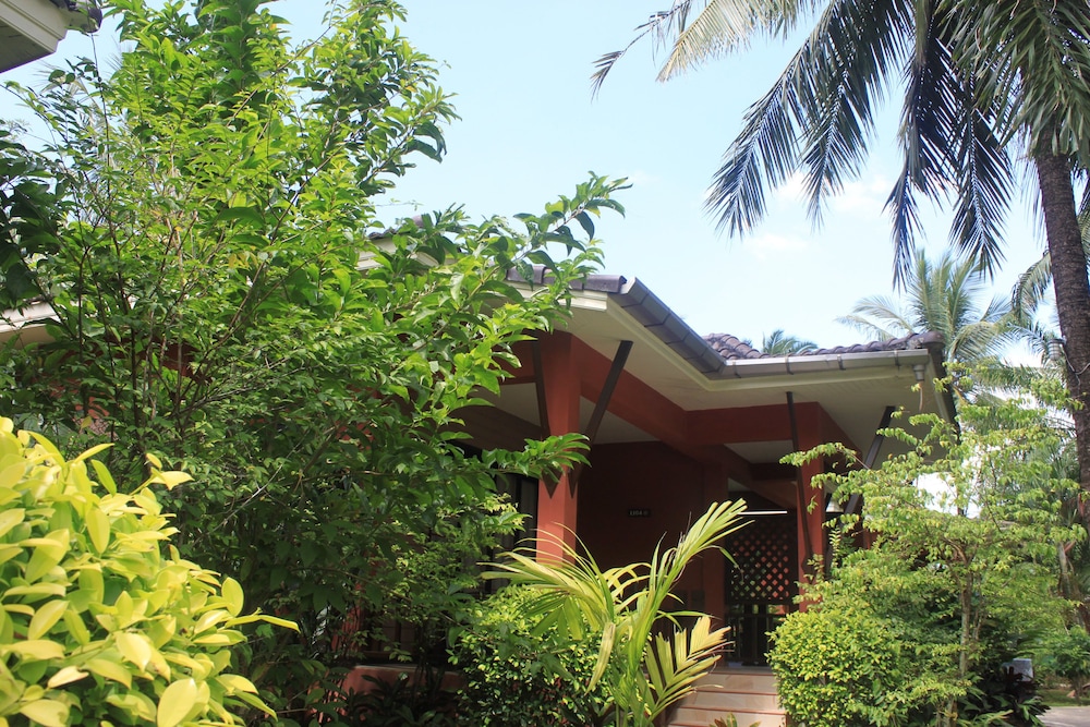 Sudala Beach Resort 5/50