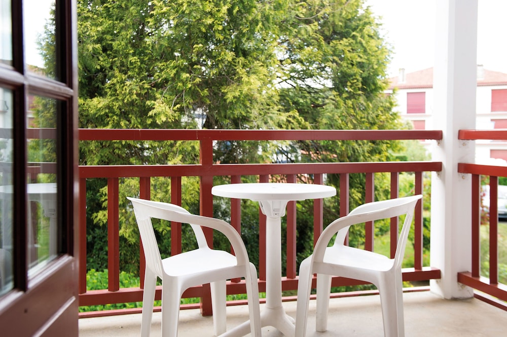 Hotel and Residence Vacances Bleues Orhoitza 35/50