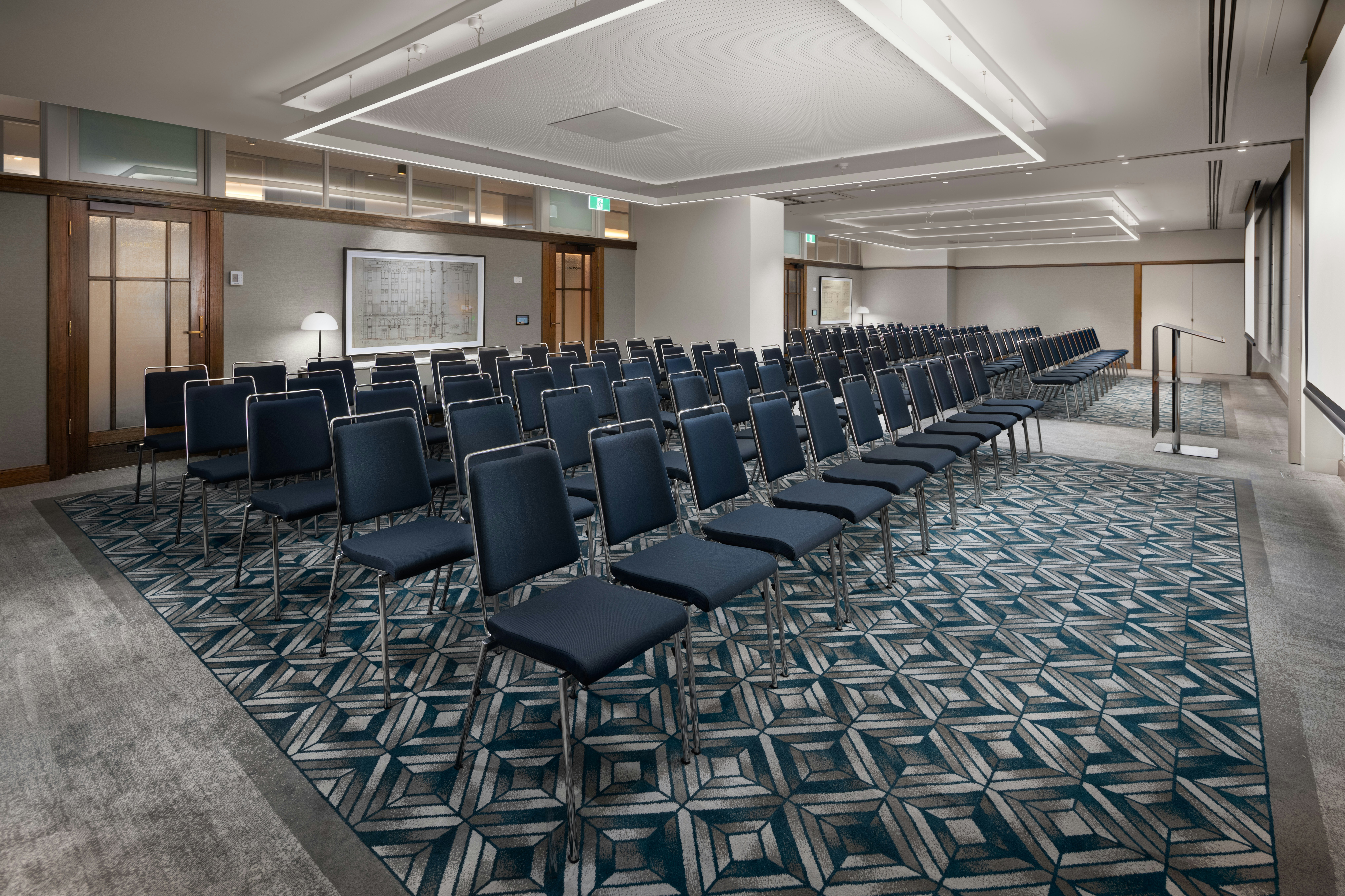 Hilton Melbourne Little Queen Street 55/62