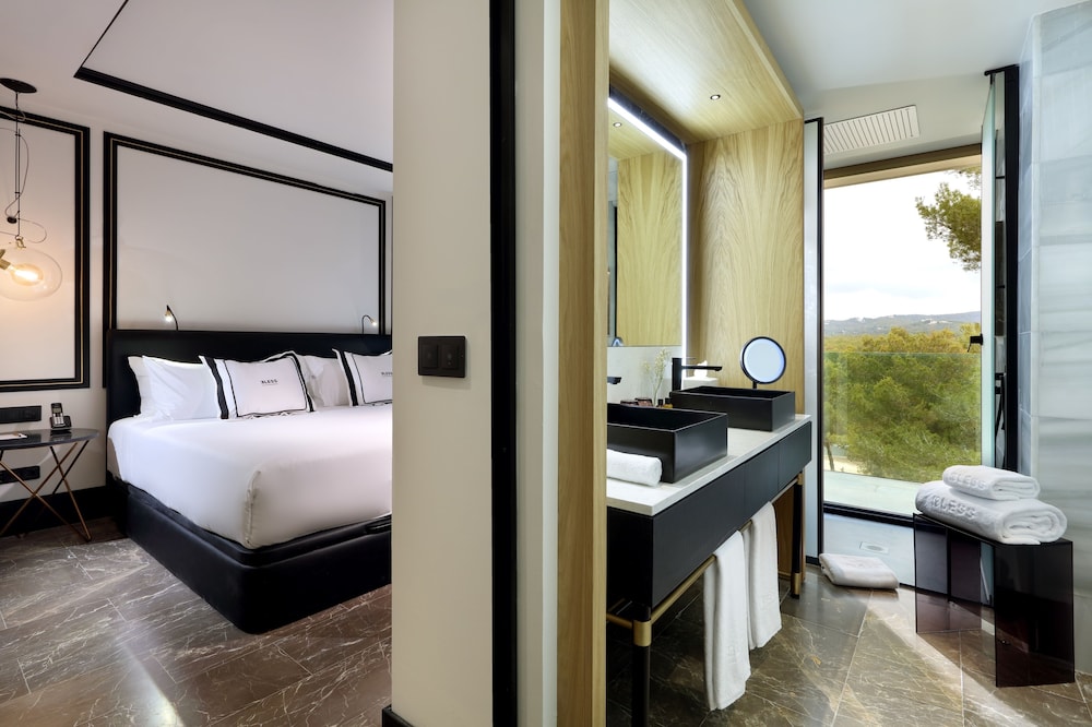 Bless Hotel Ibiza 15/79