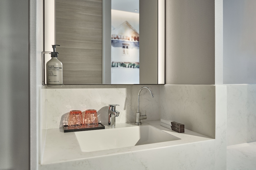 Mercure ICON Singapore City Centre 45/46