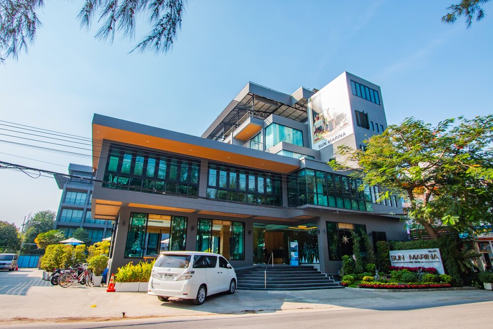 Sunmarina Hotel Cha Am 9/62