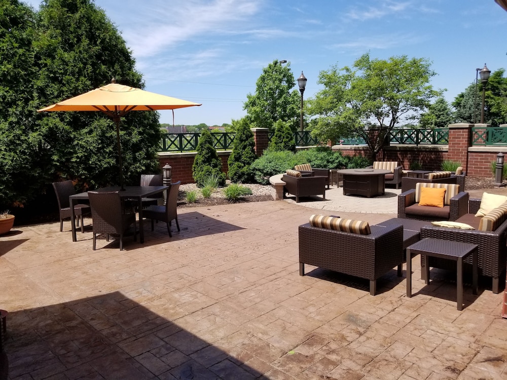 Courtyard Madison - East 5/44