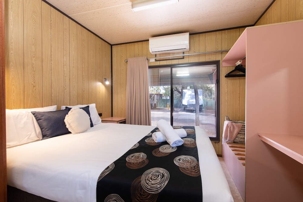 Adelaide Caravan Park 25/67