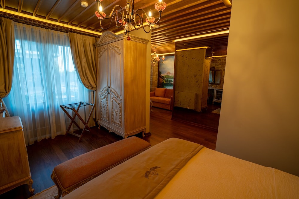 Cunda Baradiel Hotel 31/50