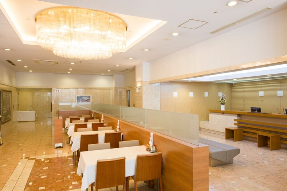 Tokorozawa Park Hotel 32/36
