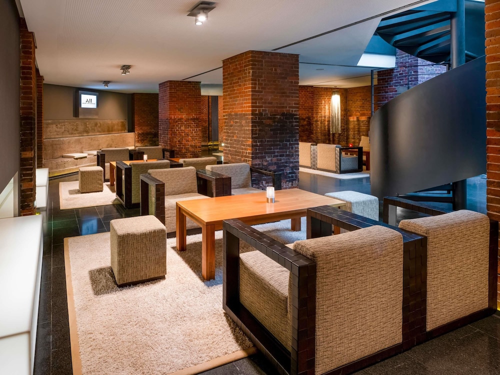 Movenpick Hotel Hamburg 55/76