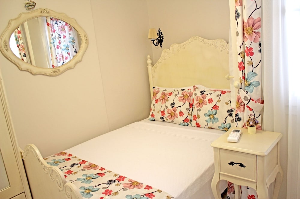 Stafilia Hotel - Adults Only 7/31