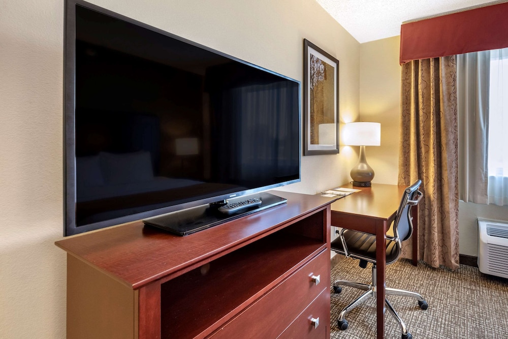 Comfort Inn & Suites Kelso - Longview 35/40