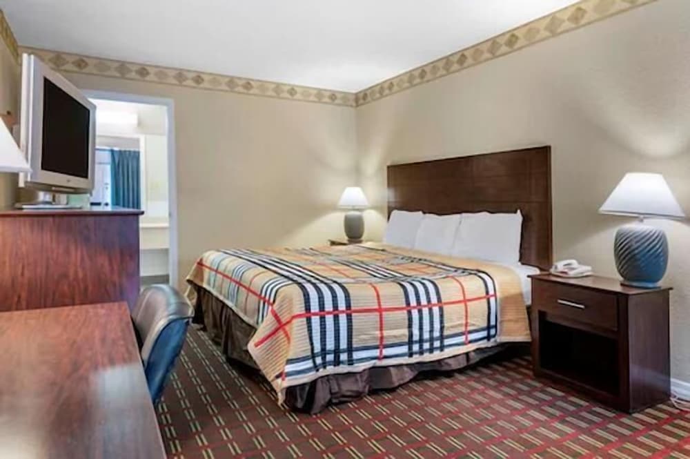 Upgrade, King Bed