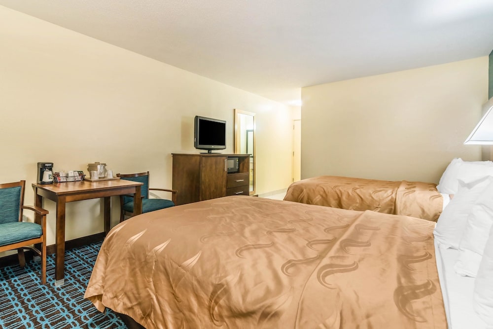 Quality Inn Loudon-Concord 10/29